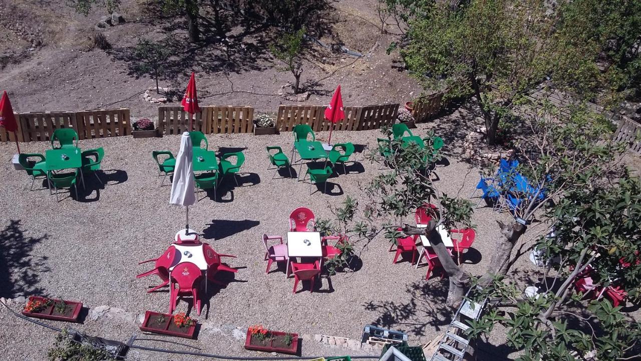 Beires Casa Rural Entresierras المظهر الخارجي الصورة